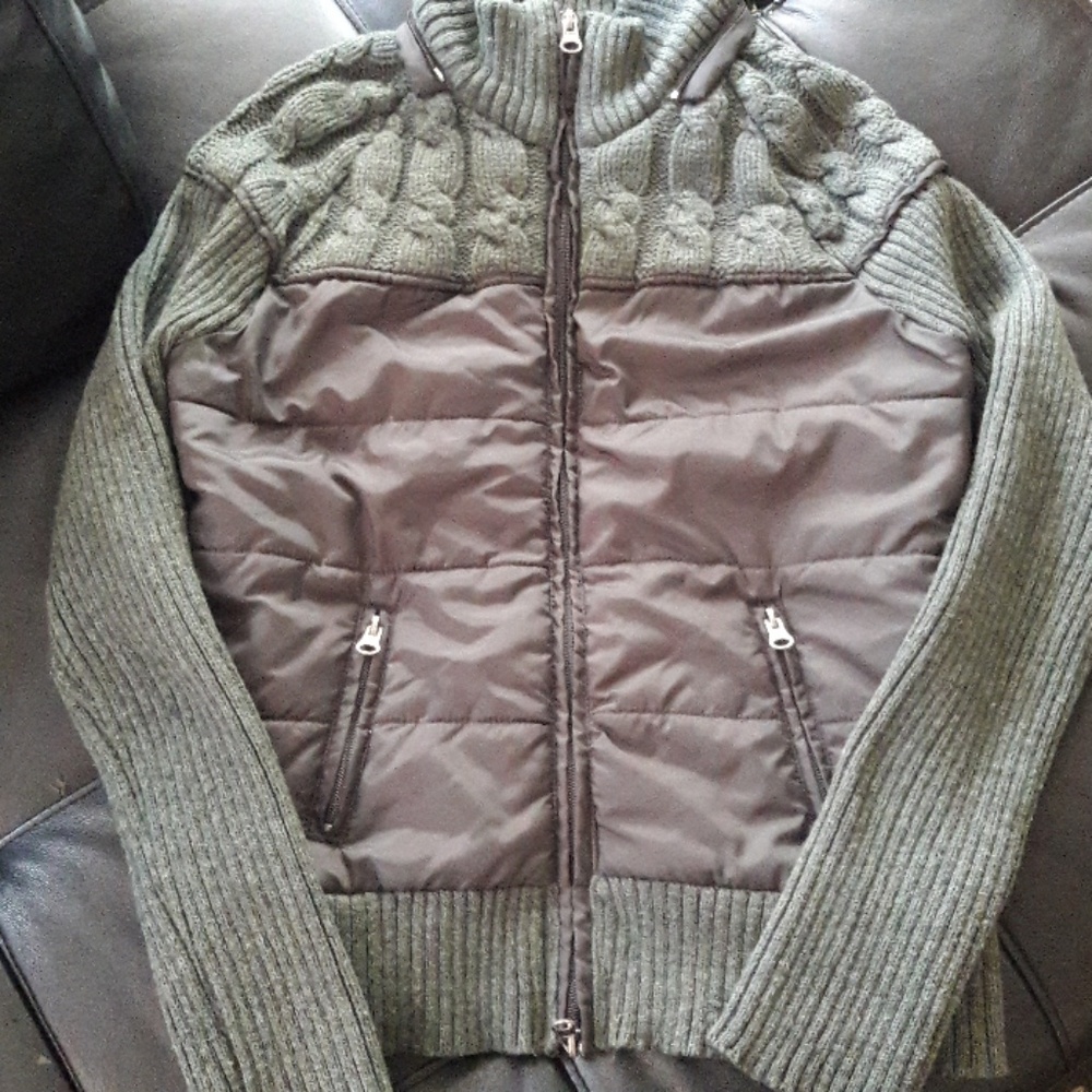 Gray, double-zip sweater